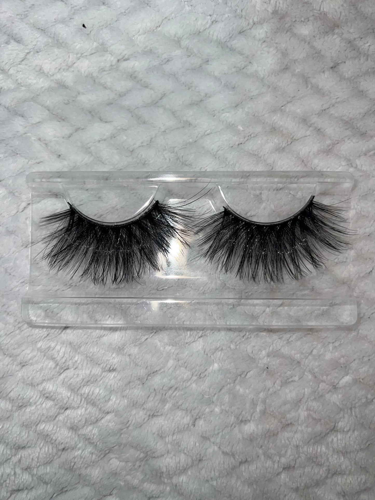 BADDIE Faux Mink Lashes | DaRoyal Way Boutique